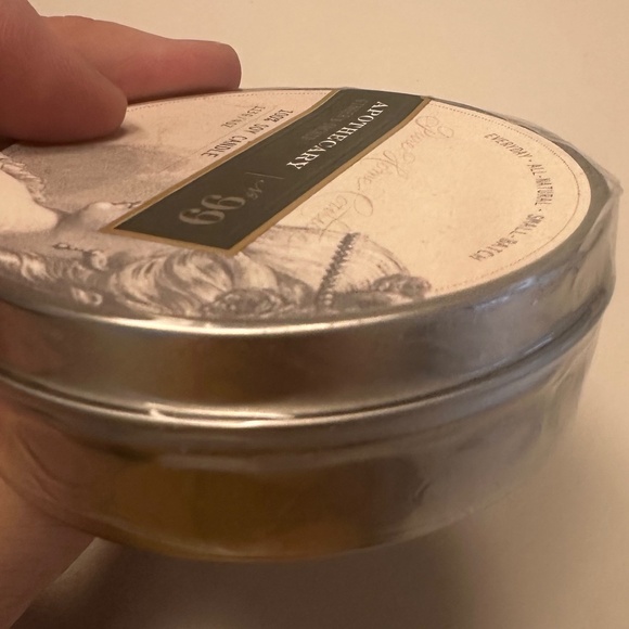 PURE HOME COUTURE - Ginger & Orchid 100% Soy Candle - 113 g / 4 oz - 15 hrs - Picture 6 of 7